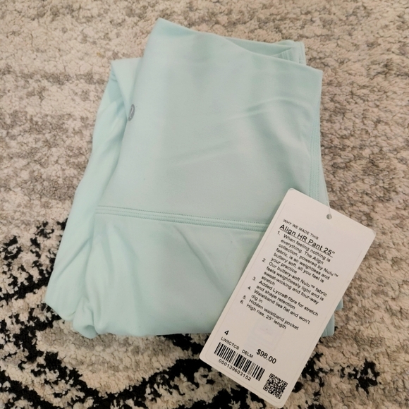 lululemon athletica Pants - Align pants 25" size 4 NWT